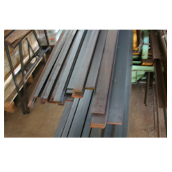 �t���b�g�o�[�@�����F2,750mm